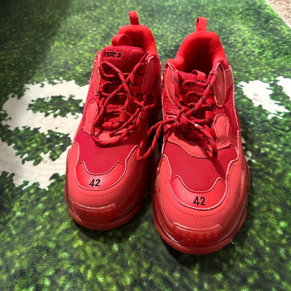 Red Balenciaga Triple S - Picture 4 of 6